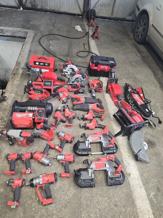 Vand scule milwaukee