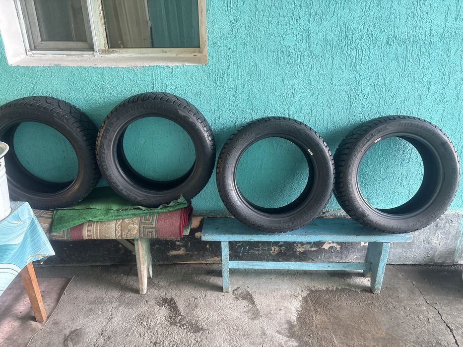 Продам зимние шины