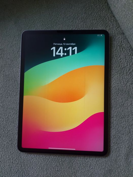 Айпад 11 про 128 гб.