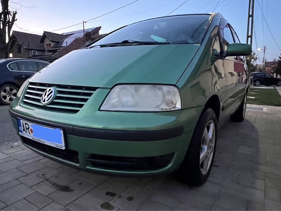 Volkswagen Sharan 2.0 GPL Benzina 116Cp 6Viteze Manual 7 Locuri Carlig