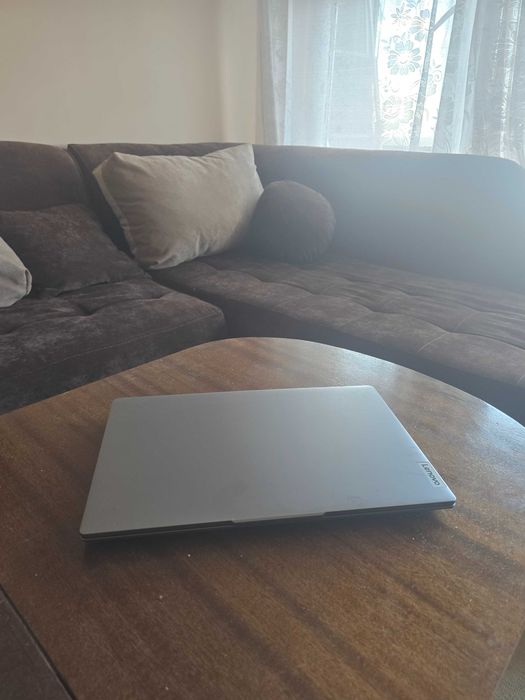Lenovo Ideapad slim 3i