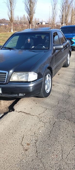 Mercedes Benz 202, 111 mator