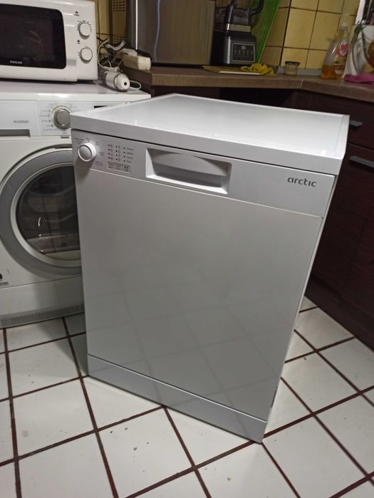 Съдомиялна машина Arctic