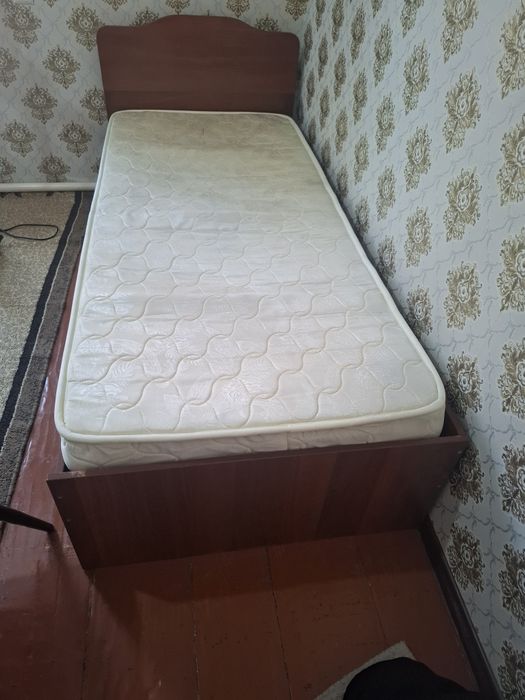 Продам кровать в хорошем состоянии