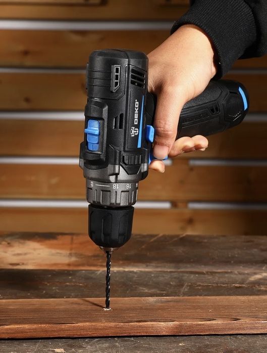 Шуруповерт deko GCD12DU3
