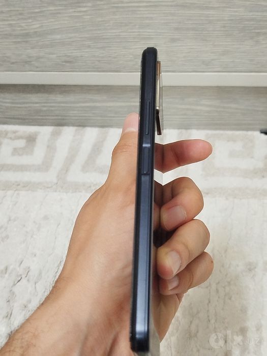 Vivo y 33s sotiladi