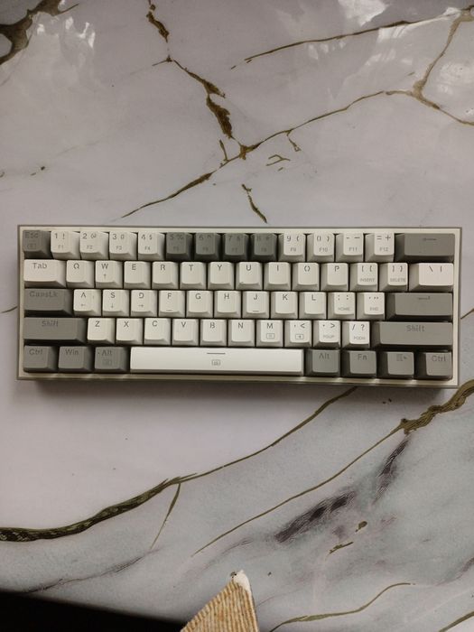 продам клавиатуру