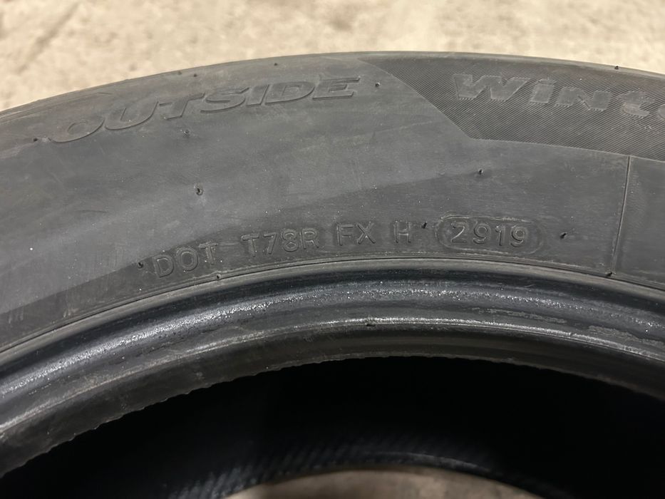 Гуми зимни джип SUV 235/65 R17