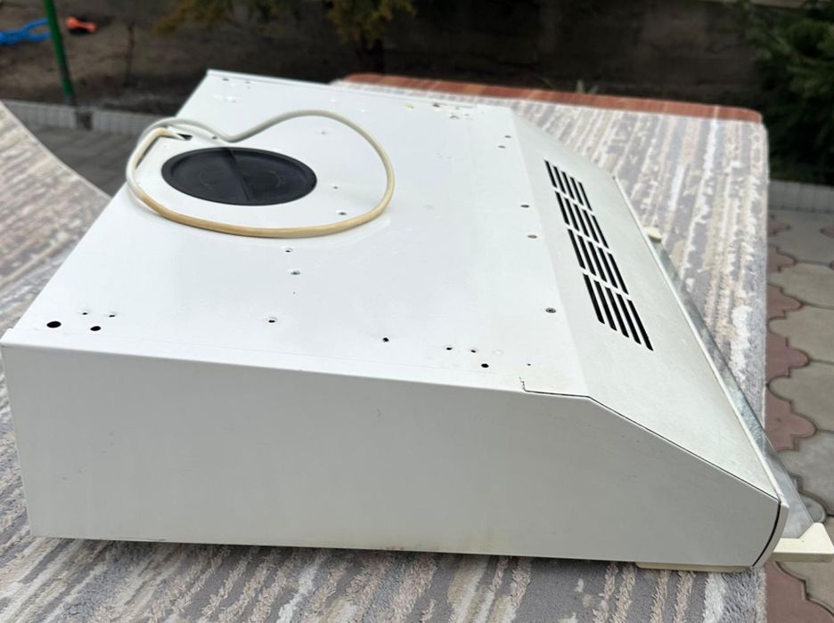 Продам вытяжку BOSCH