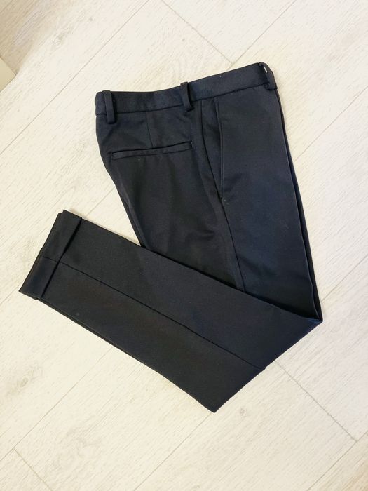 Продам костюм Zara