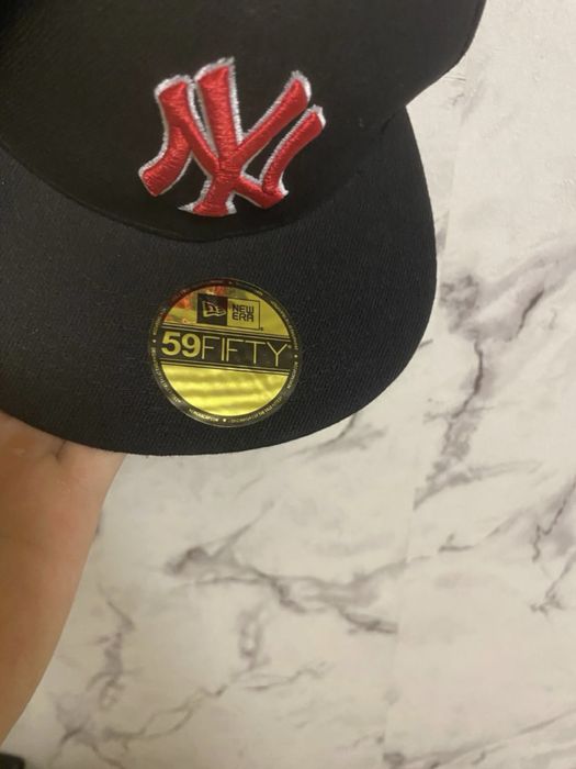 Sapca New Era - fara defecte!