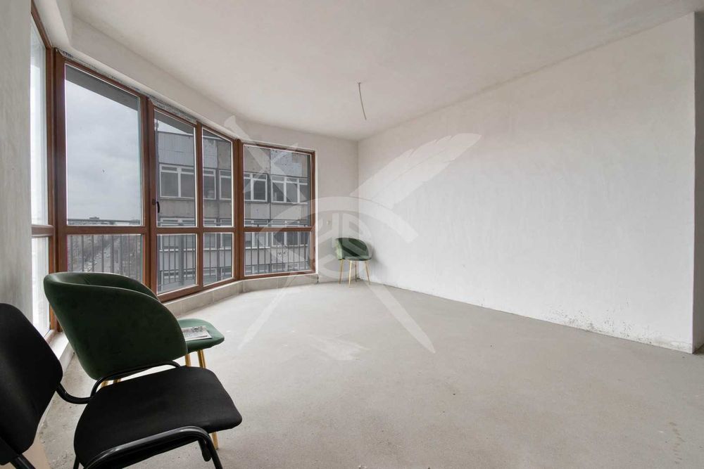 Продава се Тристаен апартамент в София, Разсадника - 117 кв.м за 1155 €/кв.м - Снимка #1