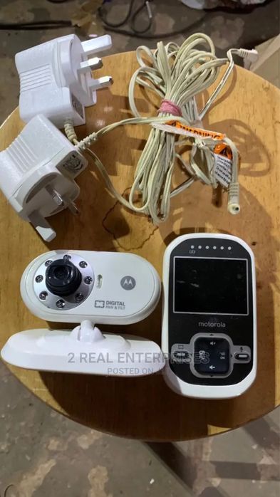 MOTOROLA MBP26 White - Digital Video Baby Monitor