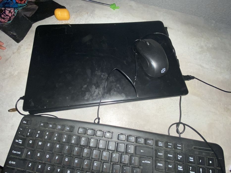 Ноутбук на разбор