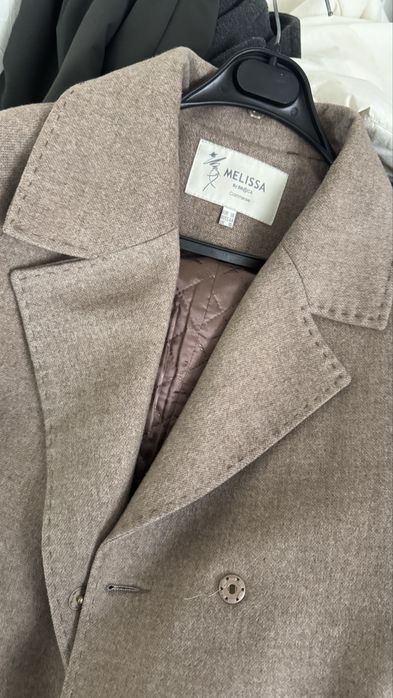 Пальто коричневое 44 размер