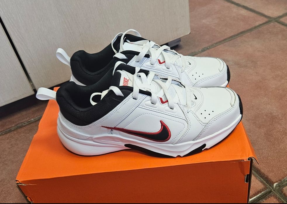 Маратонки Nike, номер 41