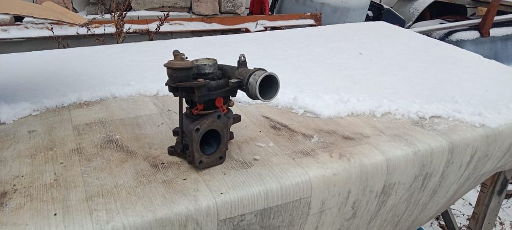 Продам Трубину  от Мазды  СХ7