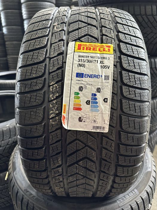 315/30/21//275/35/21 PIRELLI Porsche Panamera