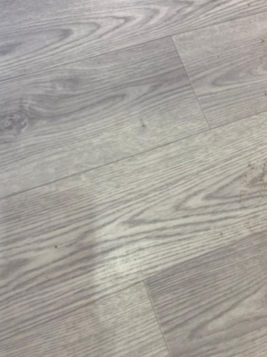 Линолиум разных размеров, много