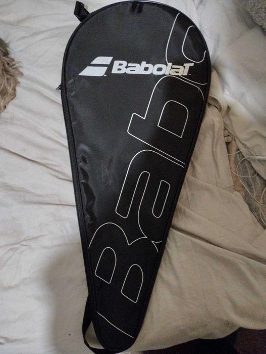 Ракета за тенис на корт