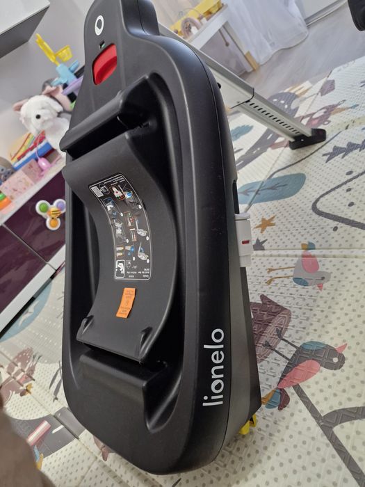 Scoica Lionelo + baza isofix