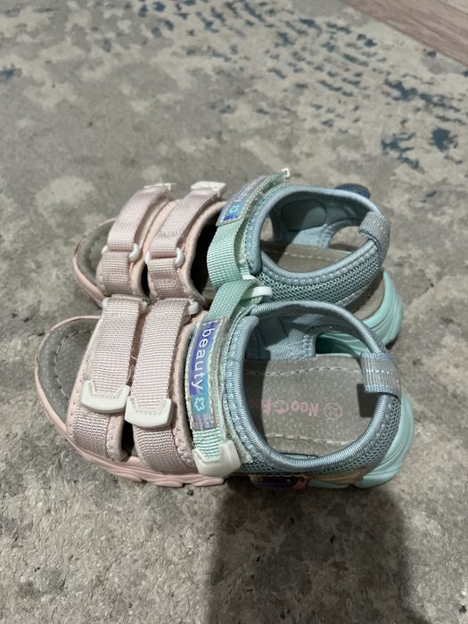 Сандали на девочку