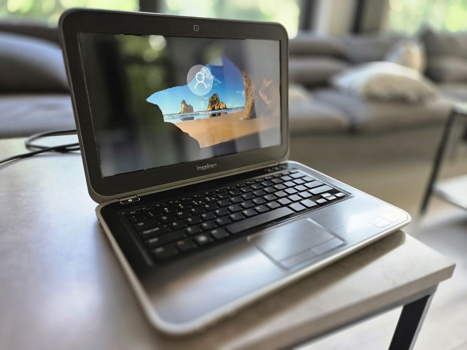 Laptop Dell Inspiron 5323, Intel Core i7