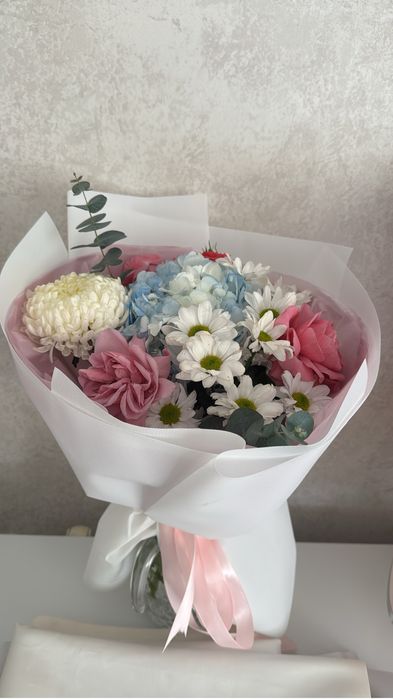 Букет гүлдер жоғары сападағы