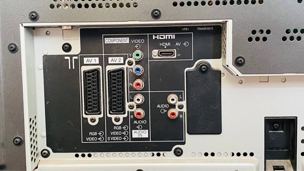 Продам телевизор Панасоник