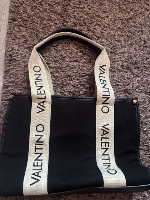 Geanta Valentino