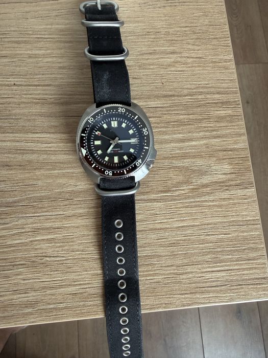 Продам часы steeldive captain wilard