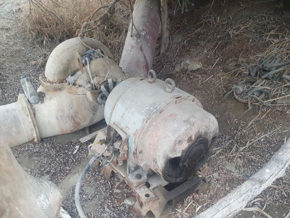 Сув насос сотилади 600 талик мотор завод