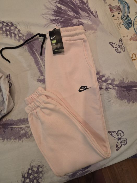 Дамско спортно долнище