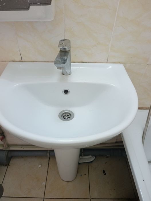Продам раковину, ванну б/у