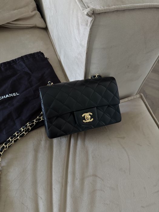 Geanta Chanel Mini Classic din piele