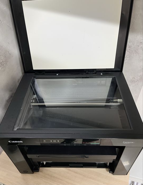 Принтер Canon MF3010