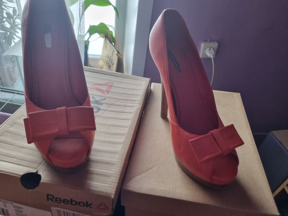 Продам туфли кожаные