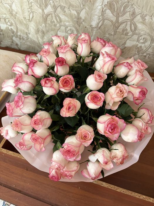 Цветы свежий гүл