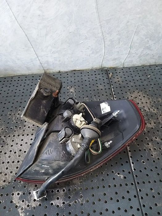 Stop tripla lampa stanga renault koleos 1 hy 26555jy00
