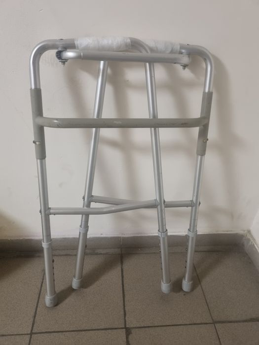 Инвалидный ходоног