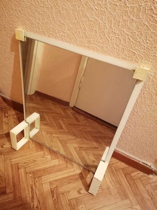 Продам зеркало в хорошем состоянии