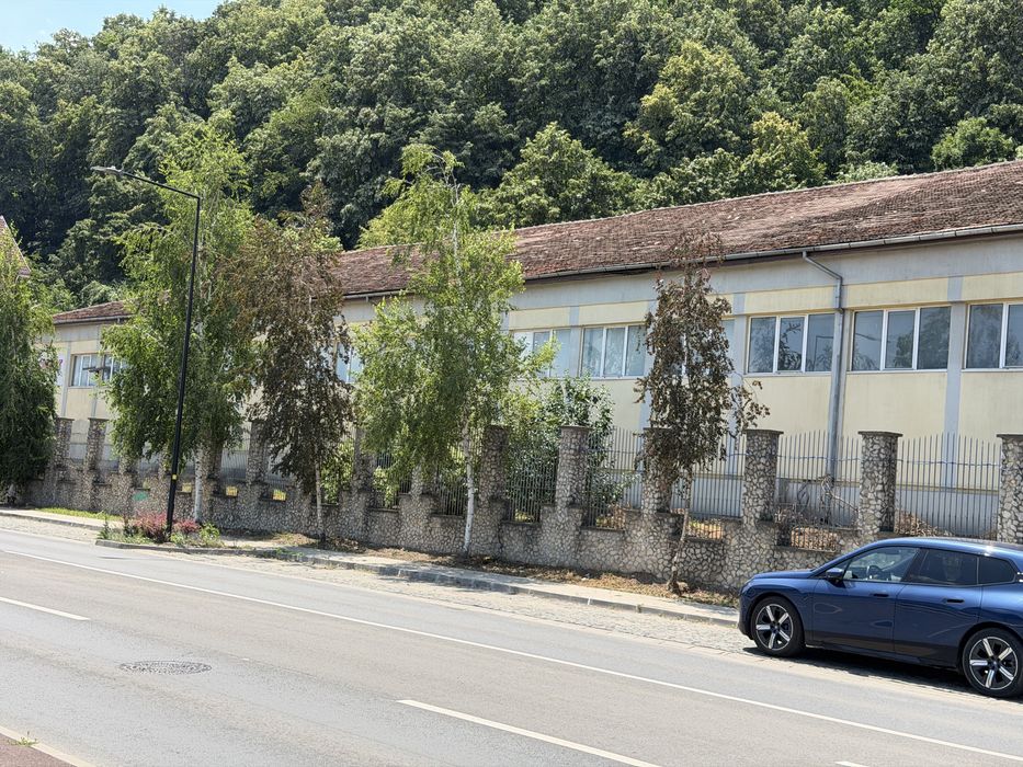 Hala de inchiriat 1500m2