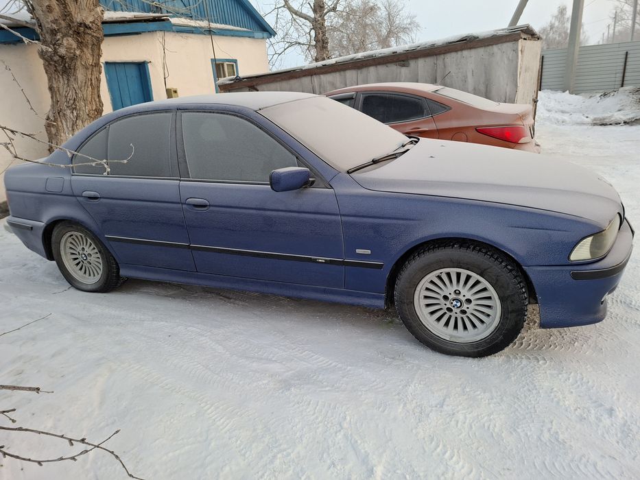 Продам BMW  в хорошем  состоянии