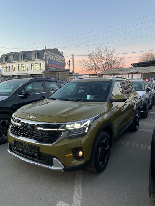 KIA Seltos Green full