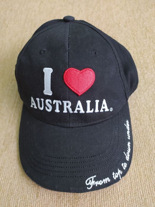 Чисто нови шапки