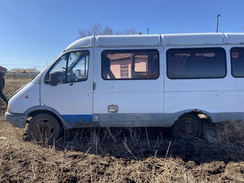 Газель  2000 года