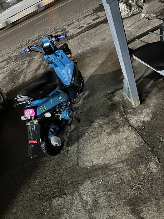 Срочно  продаю скутр sports skutet 150