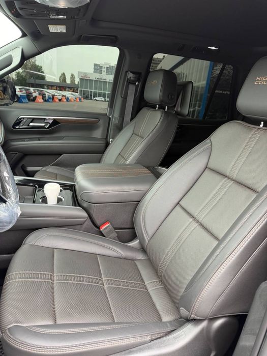 Chevrolet Tahoe 2026 — 5