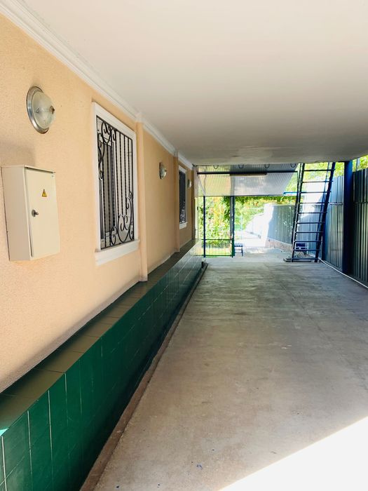 Продается дача (Загородный дом)