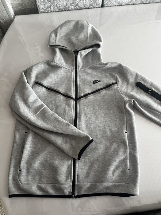Nike tech fleece